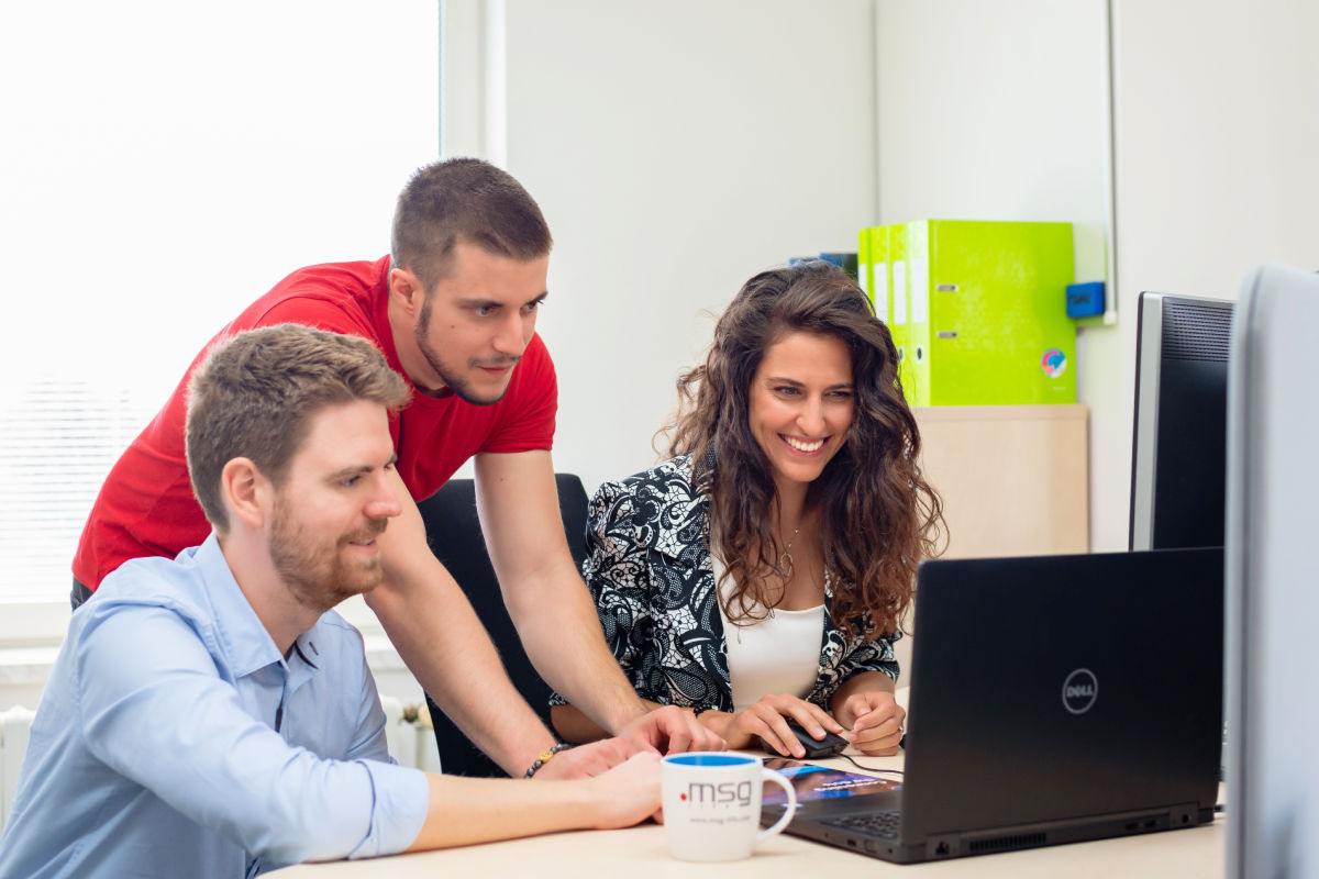 Práca Business Consultant