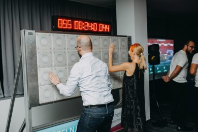 hry-na-vanocnim-vecirku-pro-zamestnance